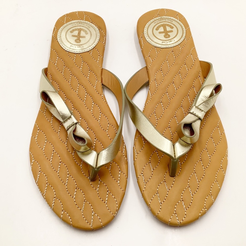 🆕{Cape Cod Shoe Supply Co} Quilted Slippers